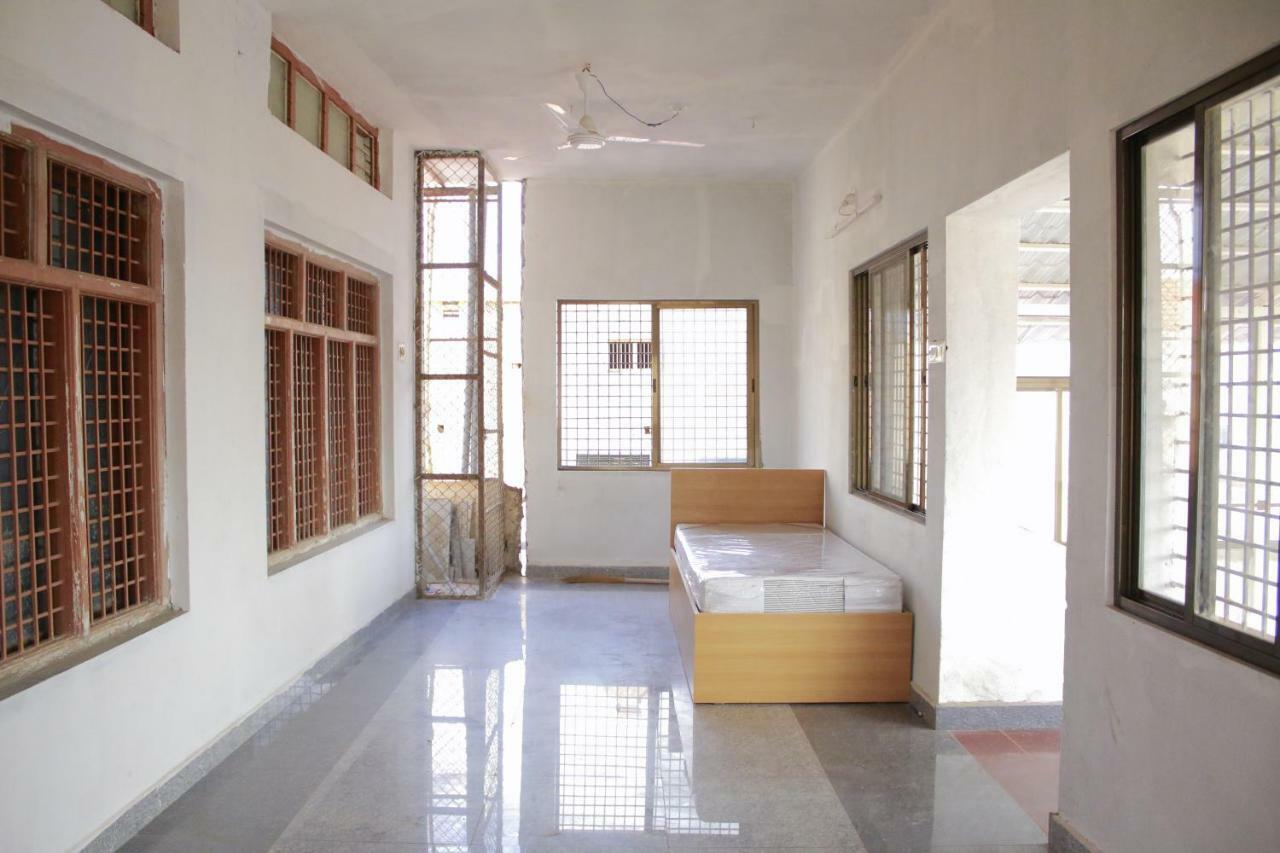 Krishna Villa Badami Exterior foto